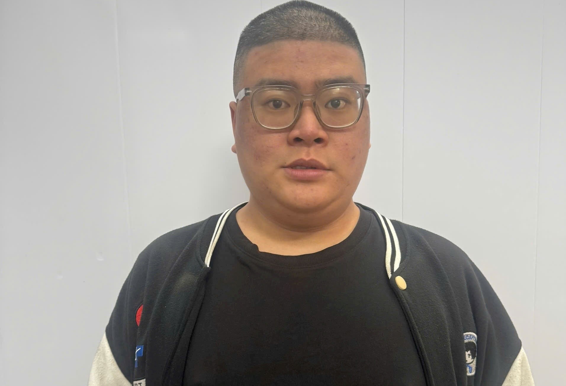 Gã trai tự xưng quốc tịch Mỹ để lừa tình qua Facebook, chiếm đoạt gần 62 triệu đồng