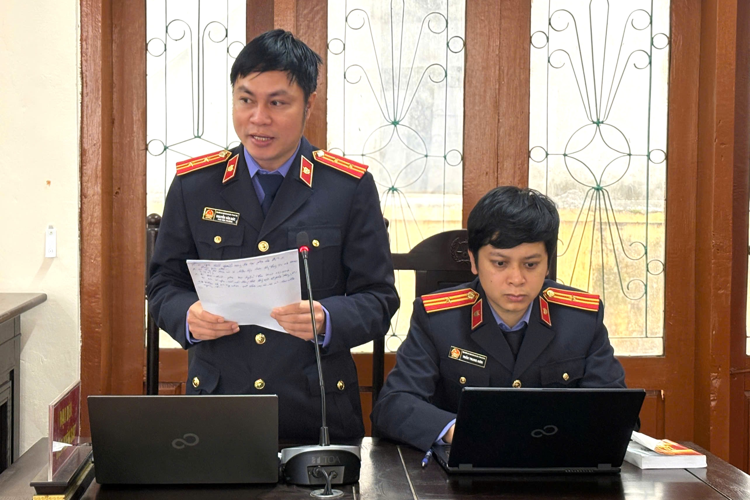 Lãnh đạo VKSND khu vực 4- Hà Tĩnh trực tiếp thực hành quyền công tố tại phiên tòa