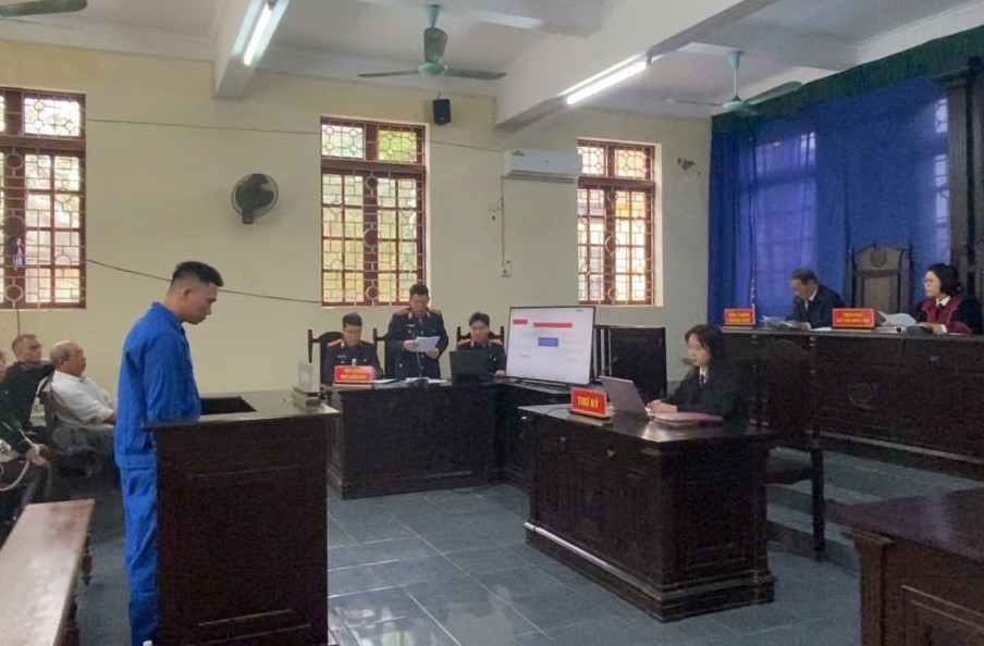 Phiên tòa rút kinh nghiệm, trình chiếu chứng cứ bằng hình ảnh và sơ đồ tư duy