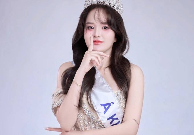 Tạm giữ Á khôi cuộc thi sắc đẹp điều hành đường dây bán dâm