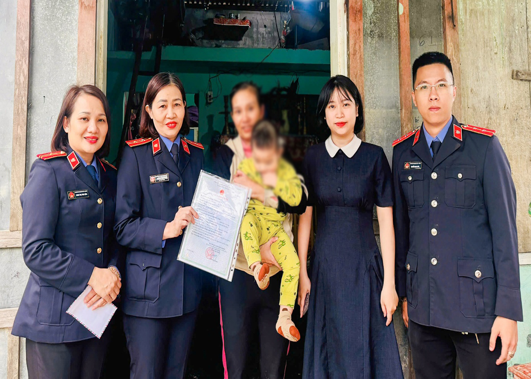 VKSND khu vực 10, TP Đà Nẵng kịp thời bảo vệ quyền và lợi ích hợp pháp của trẻ em