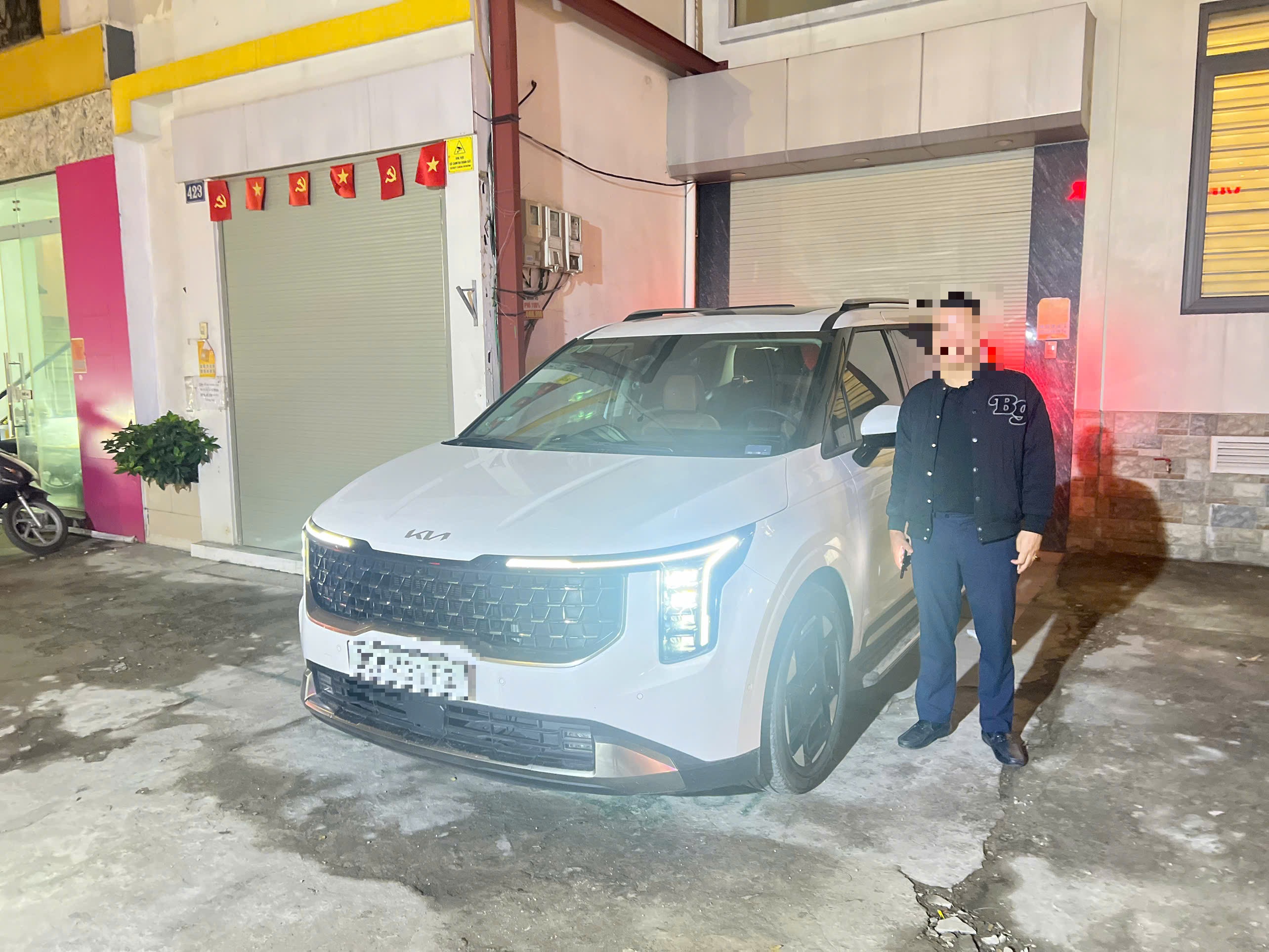 Cận Tết, thị trường thuê xe tự lái tại Hà Nội vào mùa cao điểm