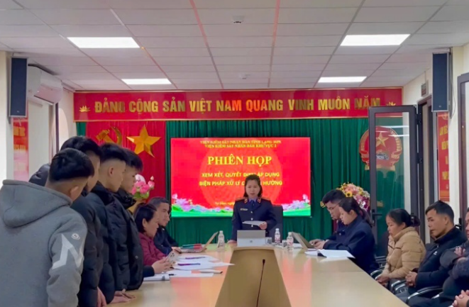 Xem xét, áp dụng biện pháp xử lý chuyển hướng đối với 4 bị can là người chưa thành niên