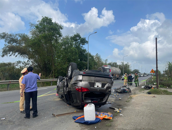 Kiểm sát khám nghiệm hiện trường vụ tai nạn giao thông nghiêm trọng