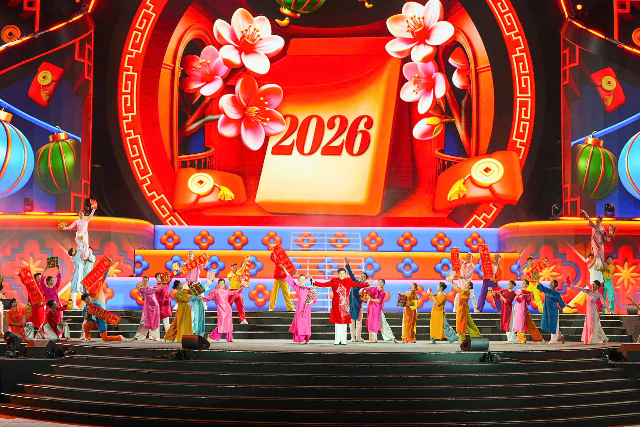 Đêm nghệ thuật hoành tráng mở màn năm mới Bính Ngọ tại TP Hải Phòng
