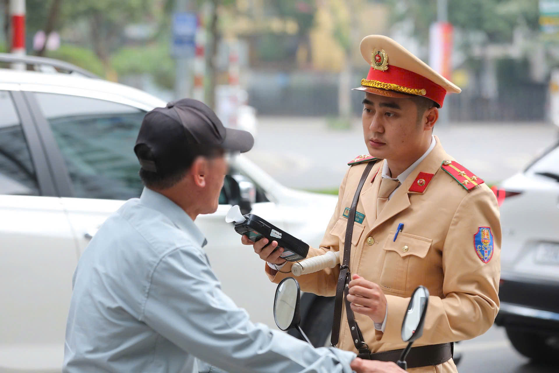 Xử lý hơn 4 000 trường hợp vi phạm nồng độ cồn trong ngày mùng 3 Tết Bính Ngọ