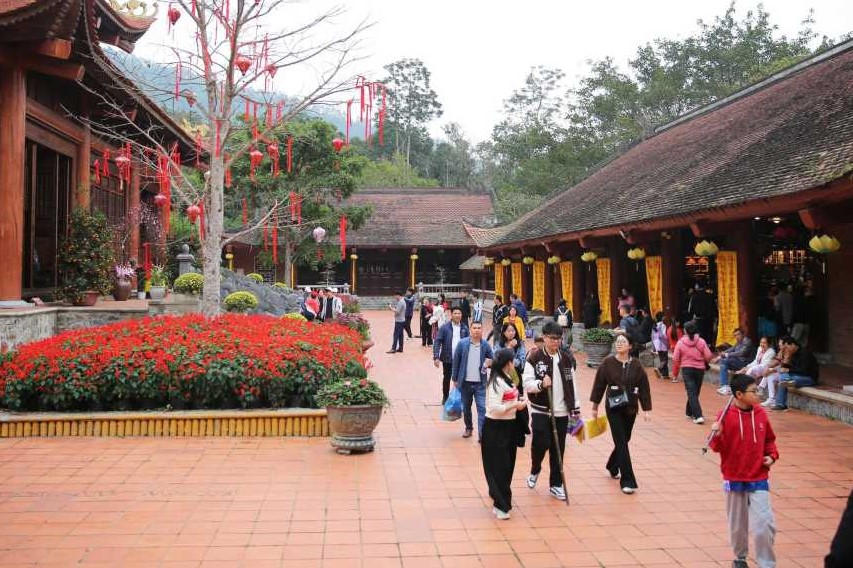 Yên Tử chuẩn bị cao điểm lễ hội, hướng tới mốc 1 triệu lượt khách năm 2026