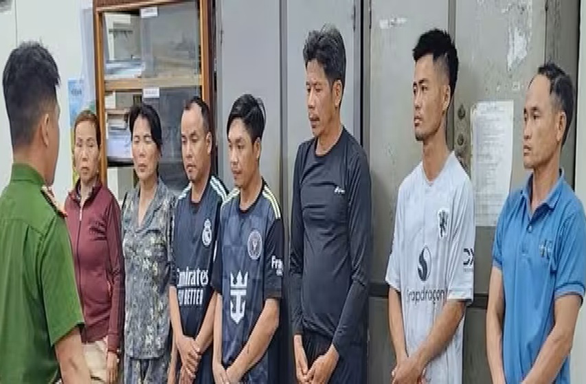 Bắt quả tang 7 đối tượng đang say sưa đánh bạc “chơi cho vui dịp Tết”