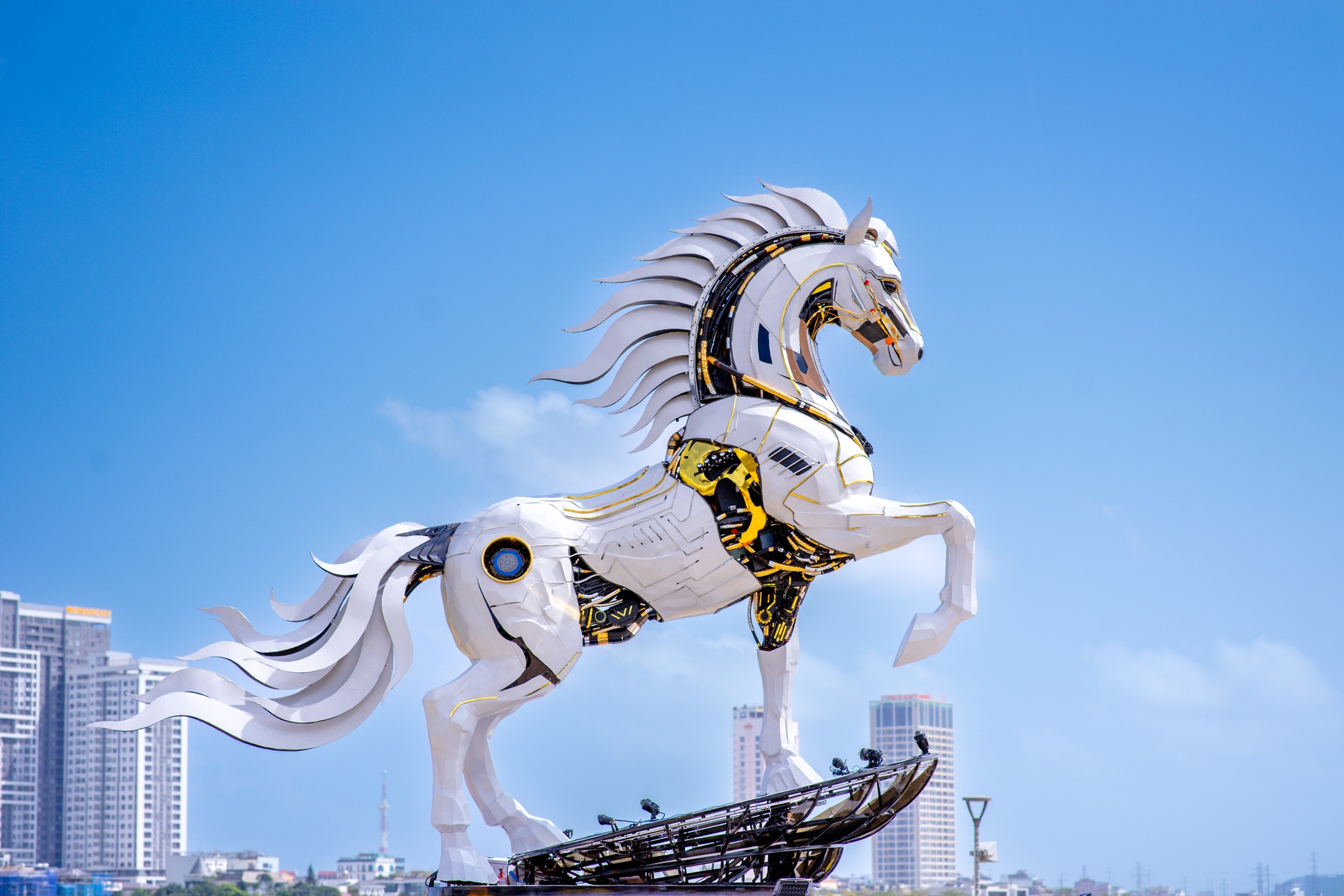 Loạt linh vật ngựa tết Bính Ngọ 2026 ở Đà Nẵng khiến người xem trầm trồ