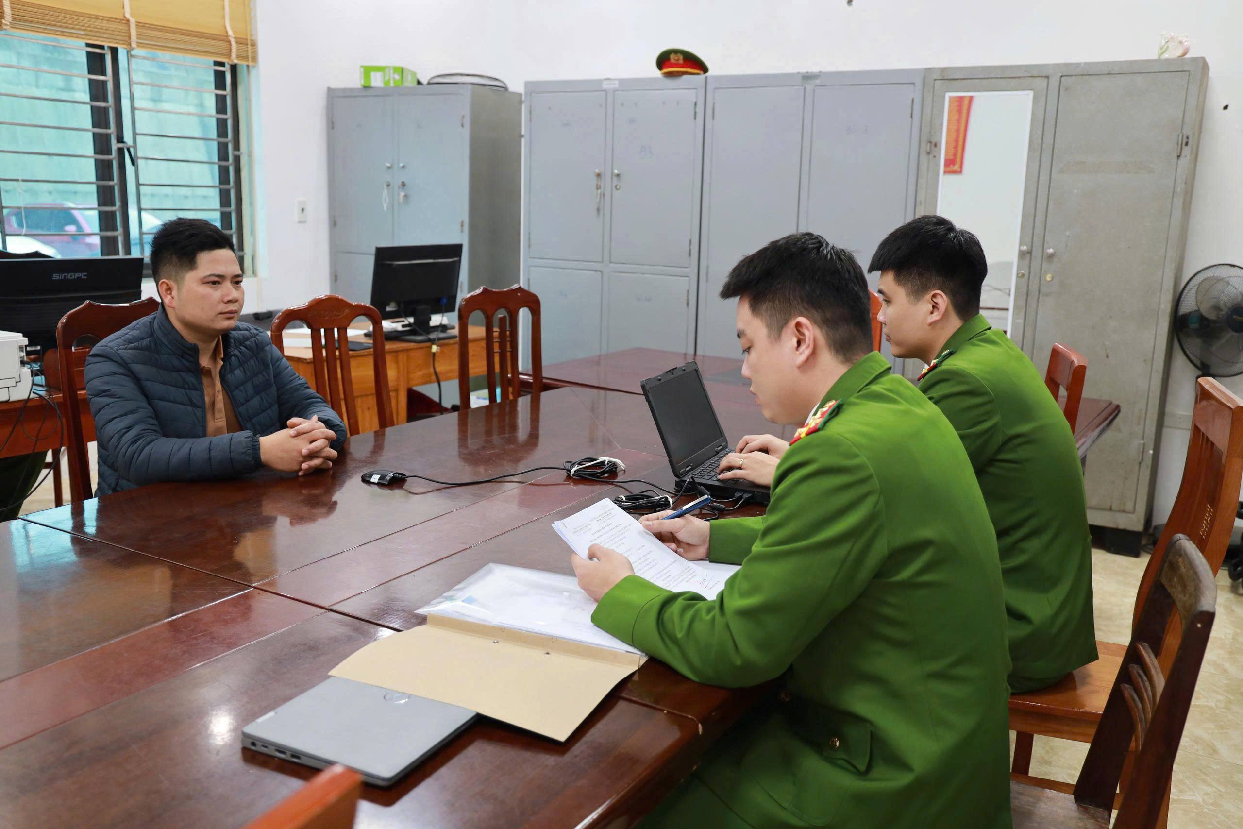 Phê chuẩn khởi tố, bắt tạm giam lái tàu khách trong vụ tai nạn giao thông đường thuỷ tại hồ Thác Bà