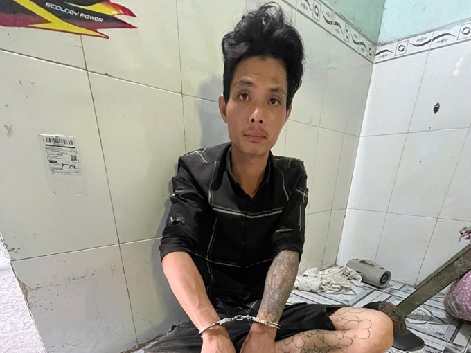 Khởi tố, bắt tạm giam đối tượng “tàng trữ trái phép chất ma túy”