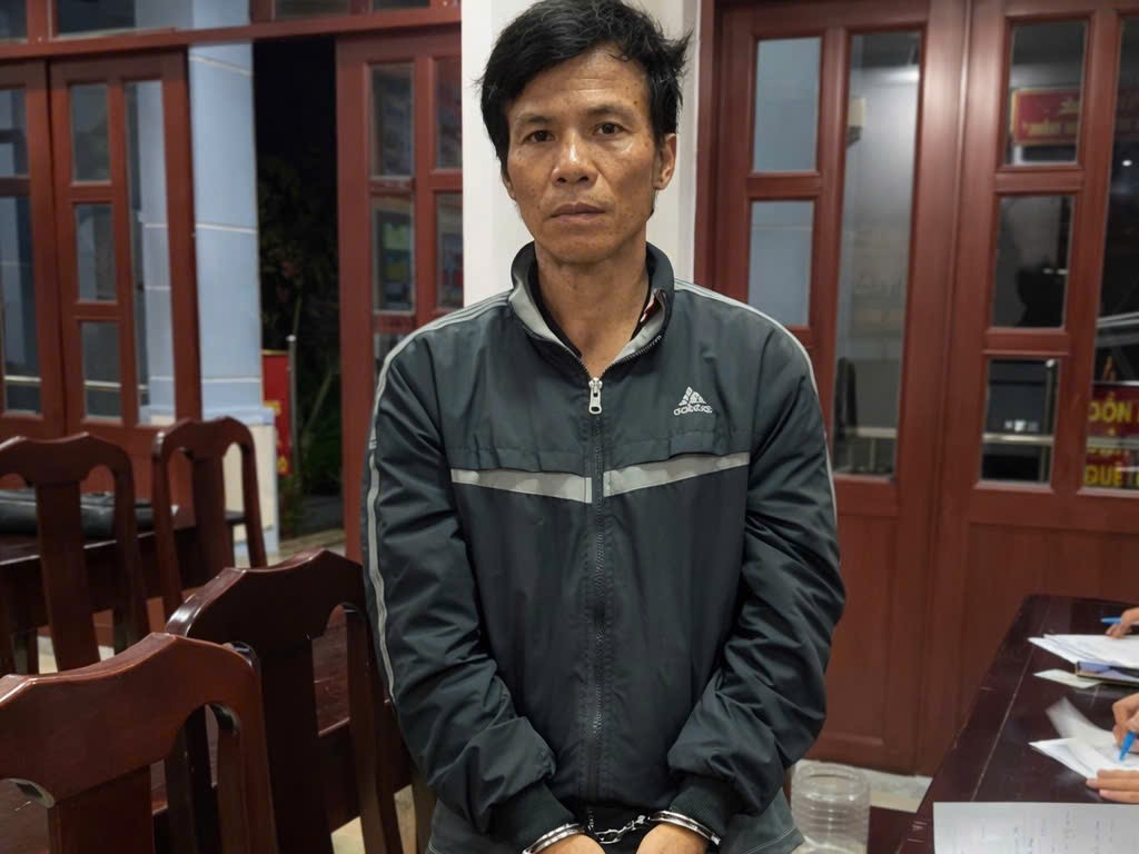 Bắt đối tượng truy nã về tội “Dâm ô đối với người dưới 16 tuổi”