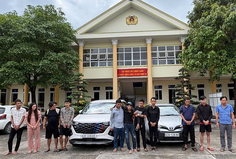 Khởi tố, bắt tạm giam nhóm đối tượng bắt cóc người phụ nữ bán sang Campuchia