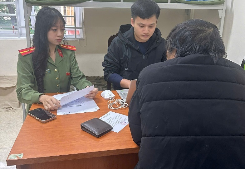 Xử phạt người đàn ông tung tin sai sự thật về lãnh đạo UBND TP Hà Nội