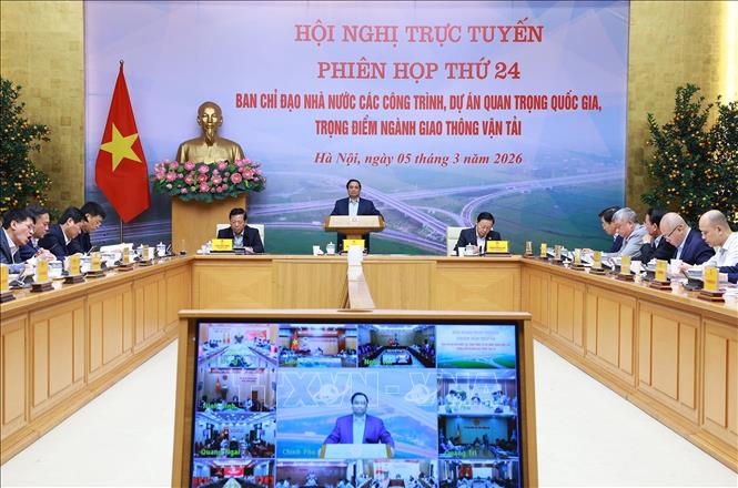 Thủ tướng Phạm Minh Chính Thúc đẩy phát triển hạ tầng giao thông, đóng góp thực hiện mục tiêu tăng trưởng 2 con số