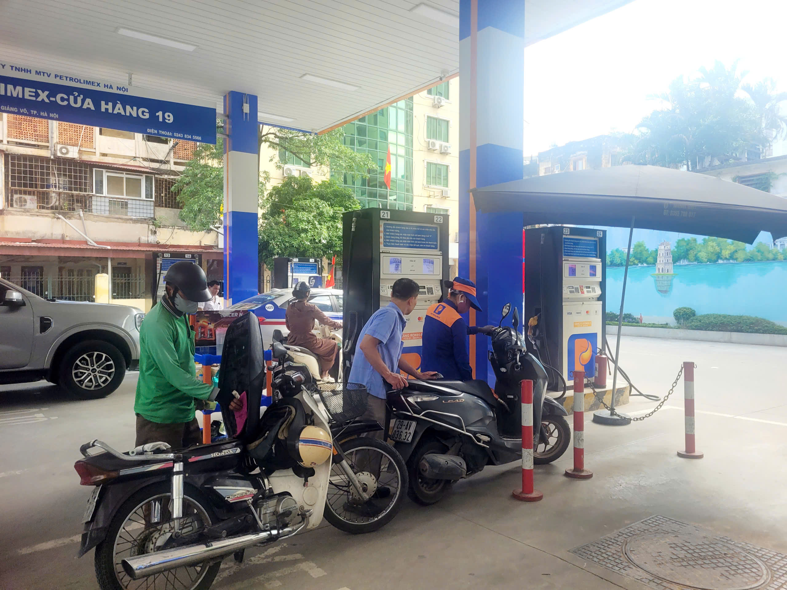 Giữ ổn định thị trường xăng dầu trước biến động toàn cầu