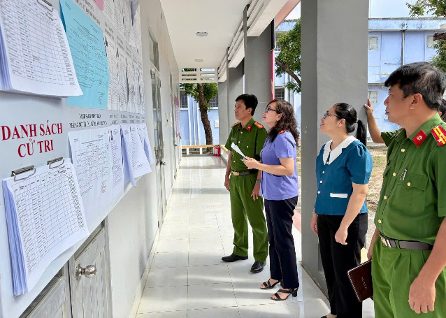 VKSND tỉnh Khánh Hòa kiểm sát việc thực hiện quyền bầu cử của người bị tạm giữ, tạm giam