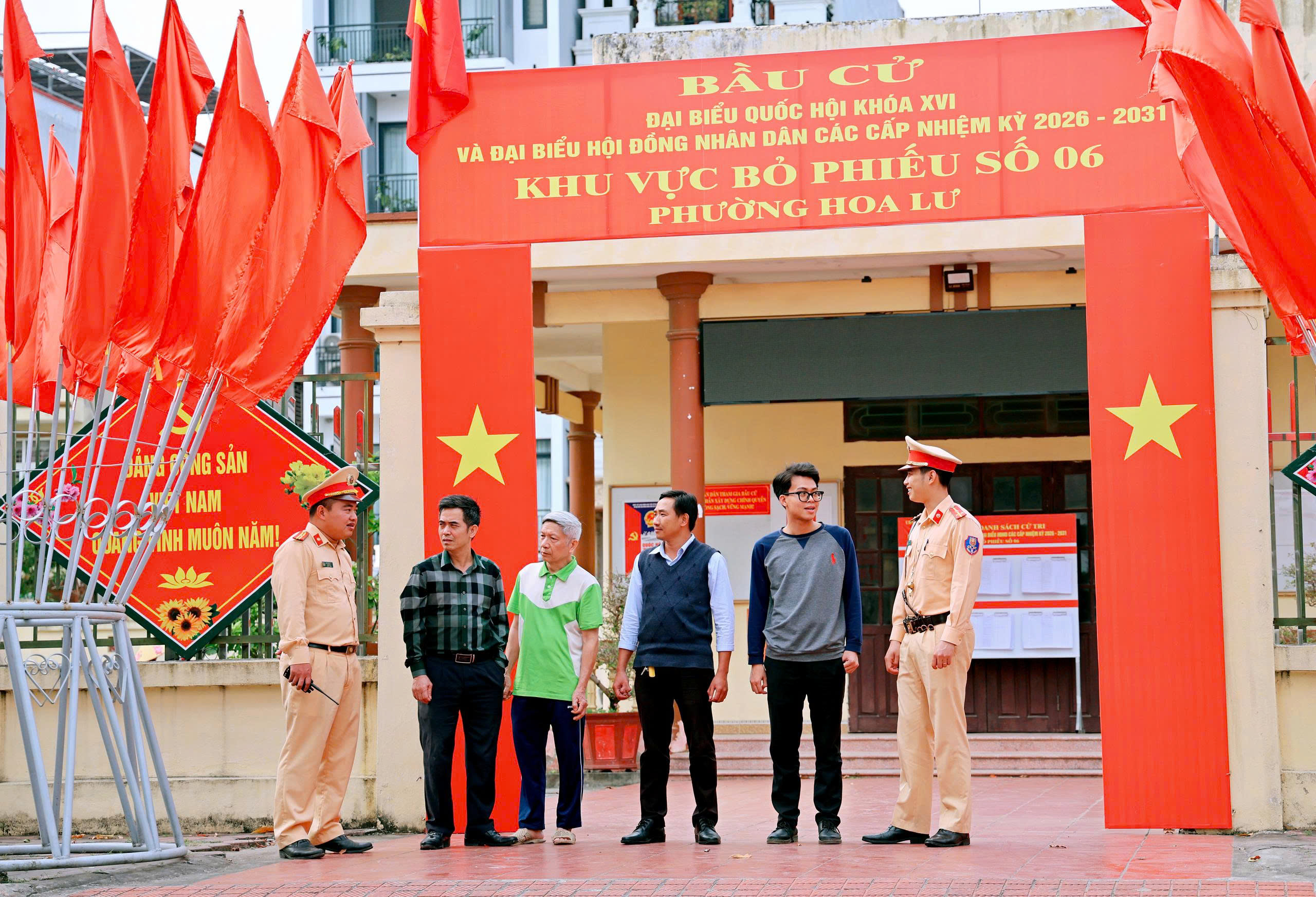 Tăng cường công tác đảm bảo trật tự an toàn giao thông phục vụ cuộc bầu cử