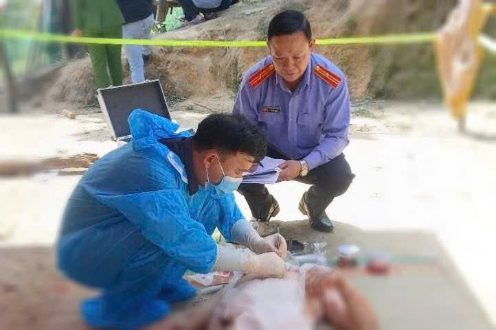 Kiểm sát khám nghiệm hiện trường, khám nghiệm tử thi vụ giết người