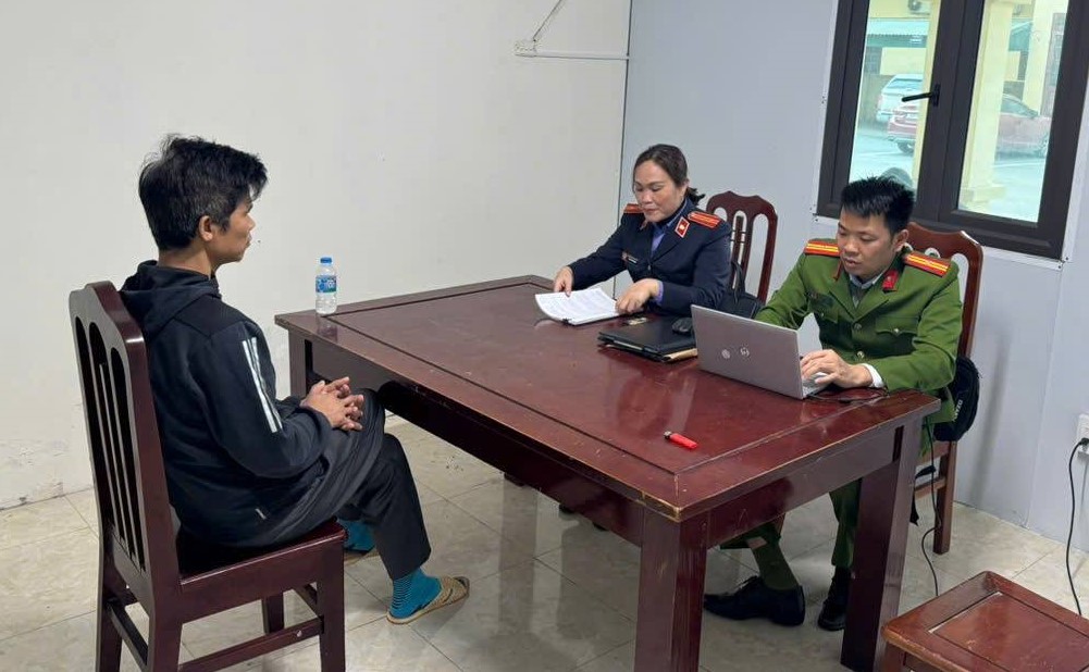 Kiểm sát chặt chẽ từ những dấu vết ít ỏi tại hiện trường