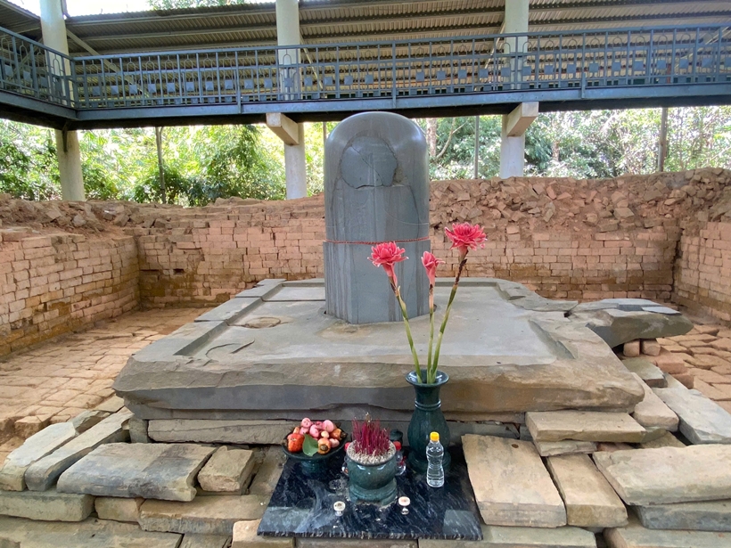 Yêu cầu tăng cường quản lý, bảo vệ và phát huy giá trị các di tích lịch sử, danh thắng