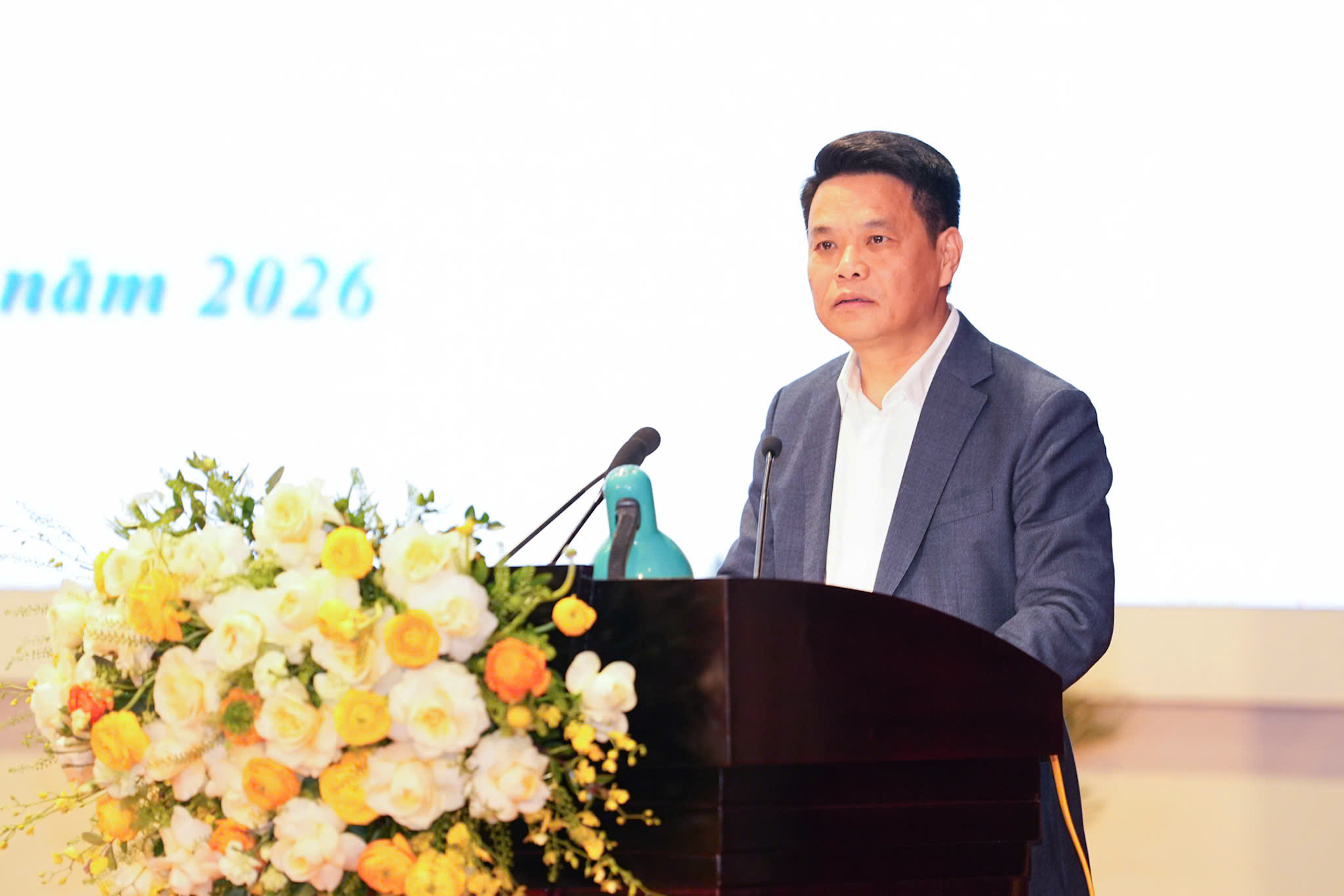 Chủ tịch UBND TP Hải Phòng Lê Ngọc Châu tiếp xúc cử tri tại Đơn vị bầu cử số 9