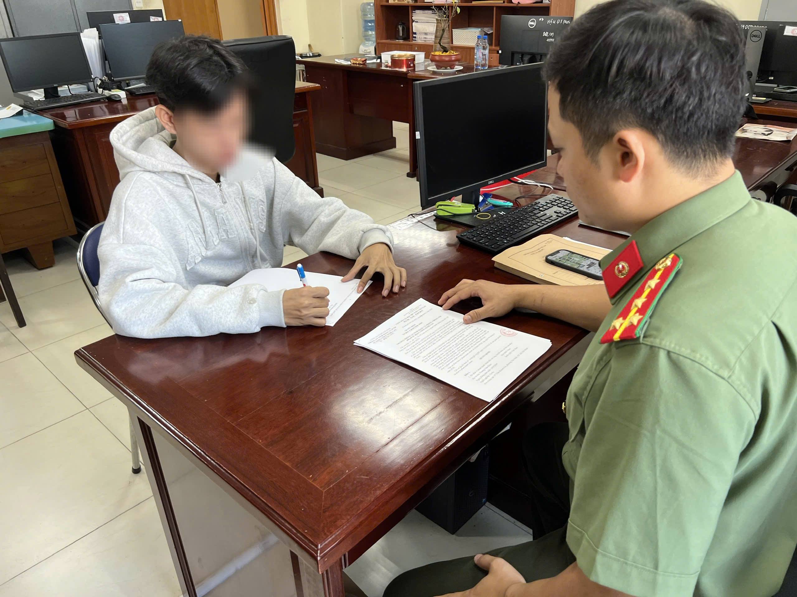 Xử phạt thanh niên đăng tải, phát tán trái phép phim “Thỏ ơi” trên mạng xã hội