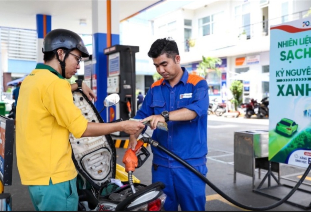 Ngày 12 3 Hầu hết các mặt hàng xăng dầu tăng nhẹ