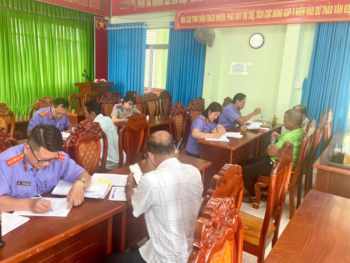 VKSND TP Cần Thơ trực tiếp xác minh các trường hợp chưa có điều kiện thi hành án