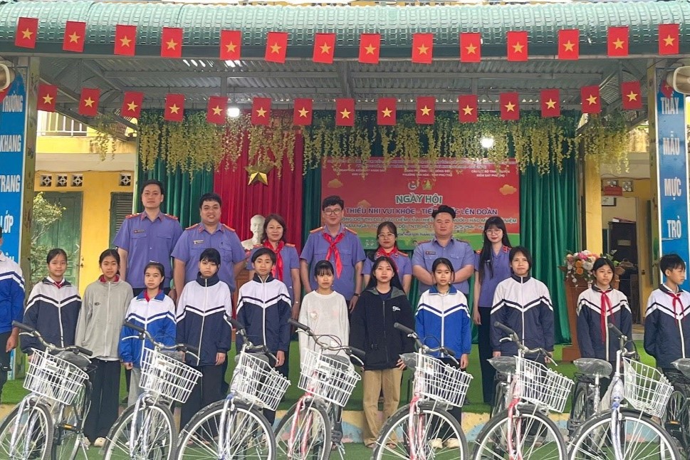 Chi đoàn VKSND khu vực 12, tỉnh Phú Thọ tham dự ngày hội “Thiếu nhi vui khỏe - Tiến bước lên Đoàn”