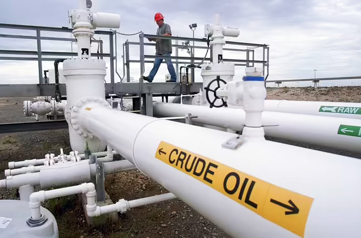 Các thành viên IEA giải phóng lượng dầu chưa từng có từ kho dự trữ khẩn cấp