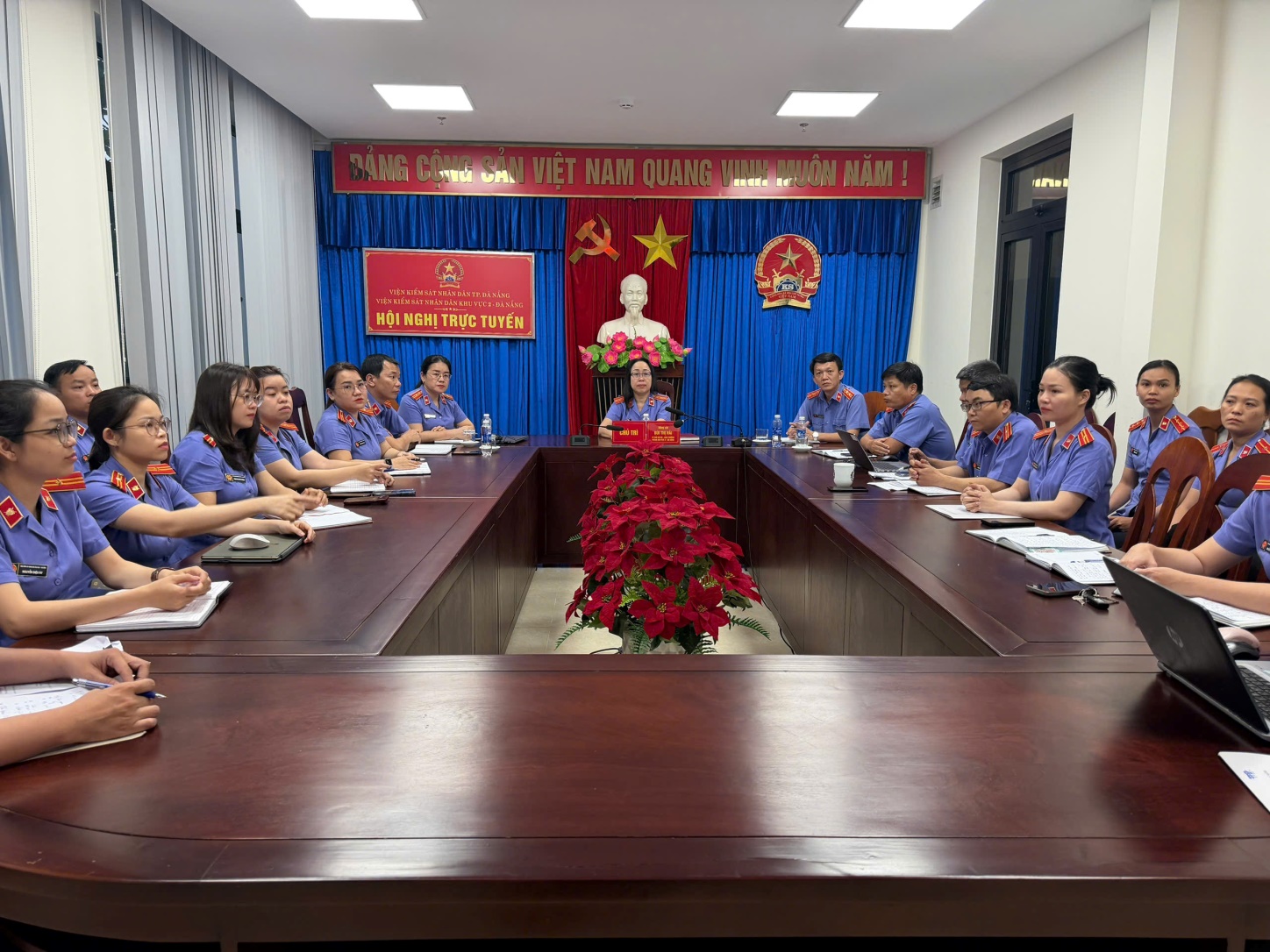 Chi bộ VKSND khu vực 2, TP Đà Nẵng sinh hoạt chuyên đề học tập kỹ năng số