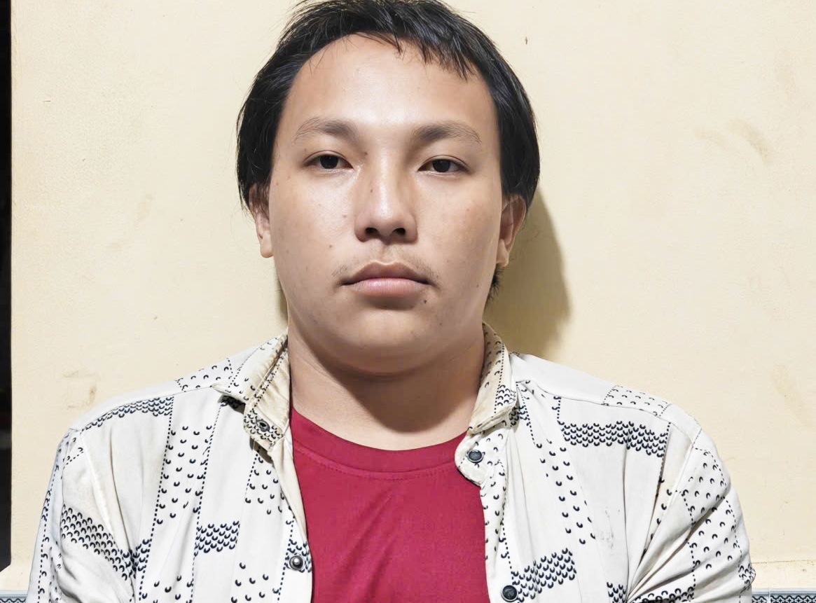 Tạm giữ hình sự đối tượng dùng xăng đốt người thu mua ve chai