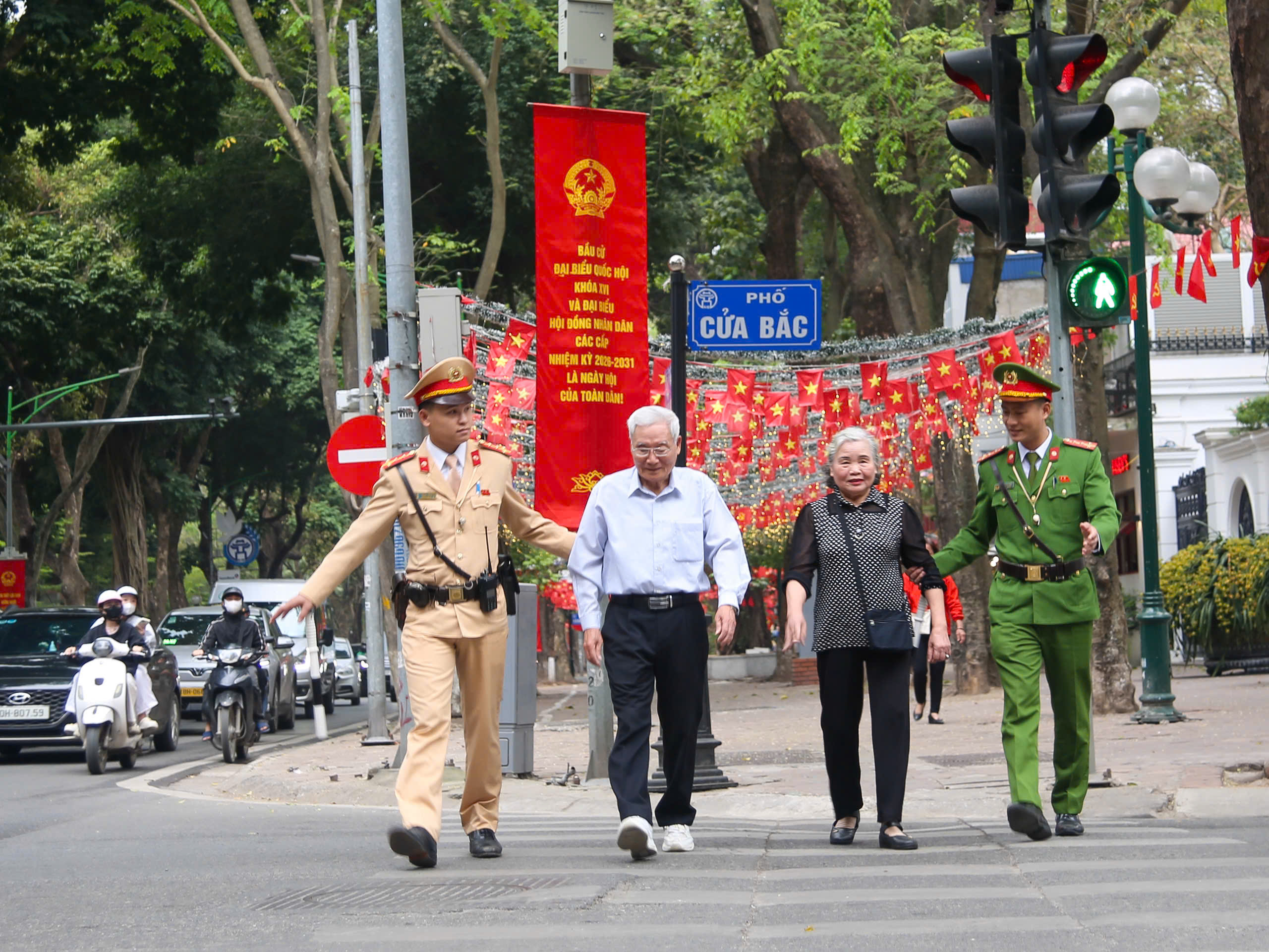 Hà Nội Giao thông thông suốt, an toàn trong ngày bầu cử