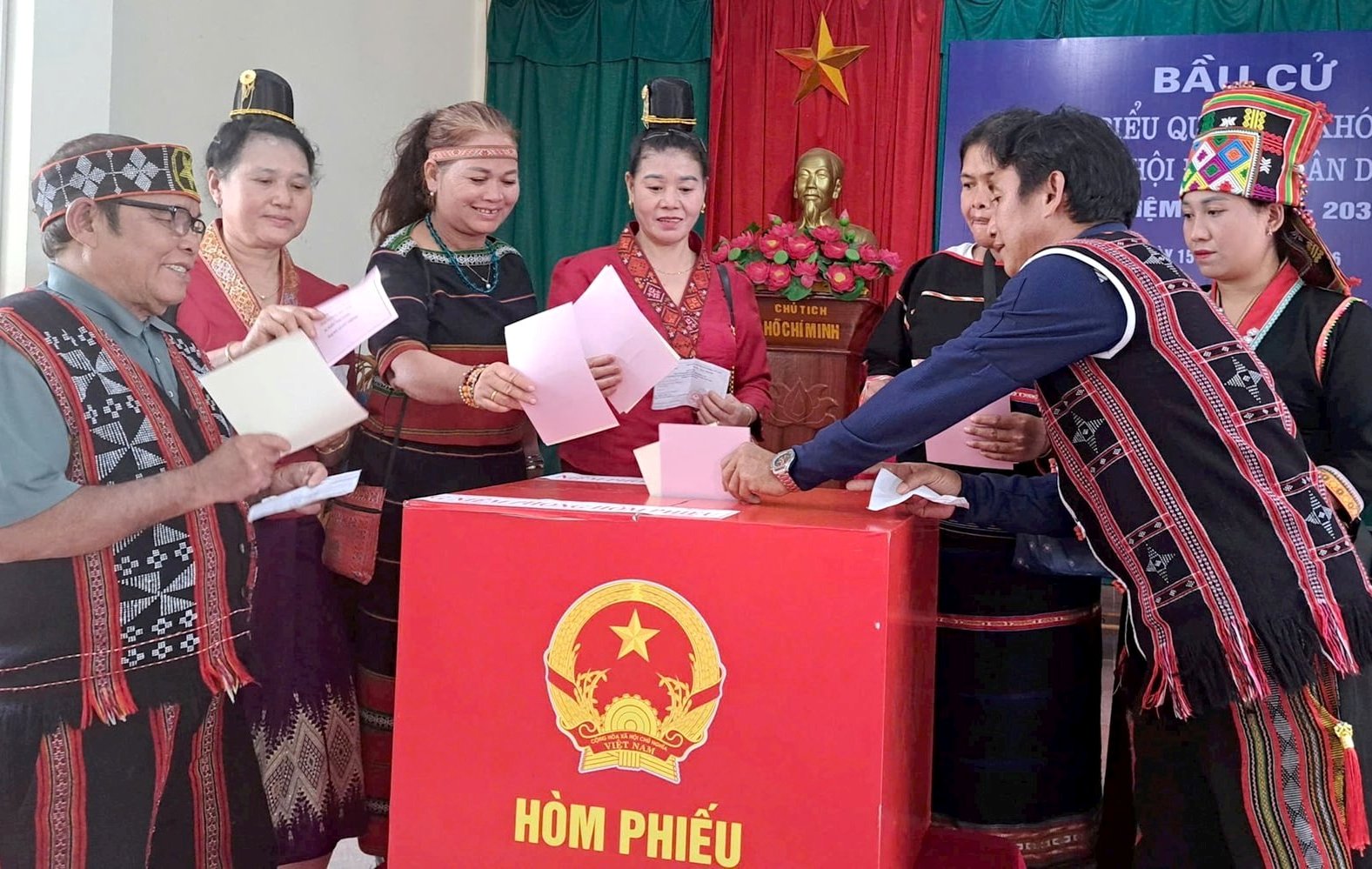 Hà Nội Tính đến 19h ngày 15 3, tỷ lệ cử tri đi bầu cử đạt 99,46