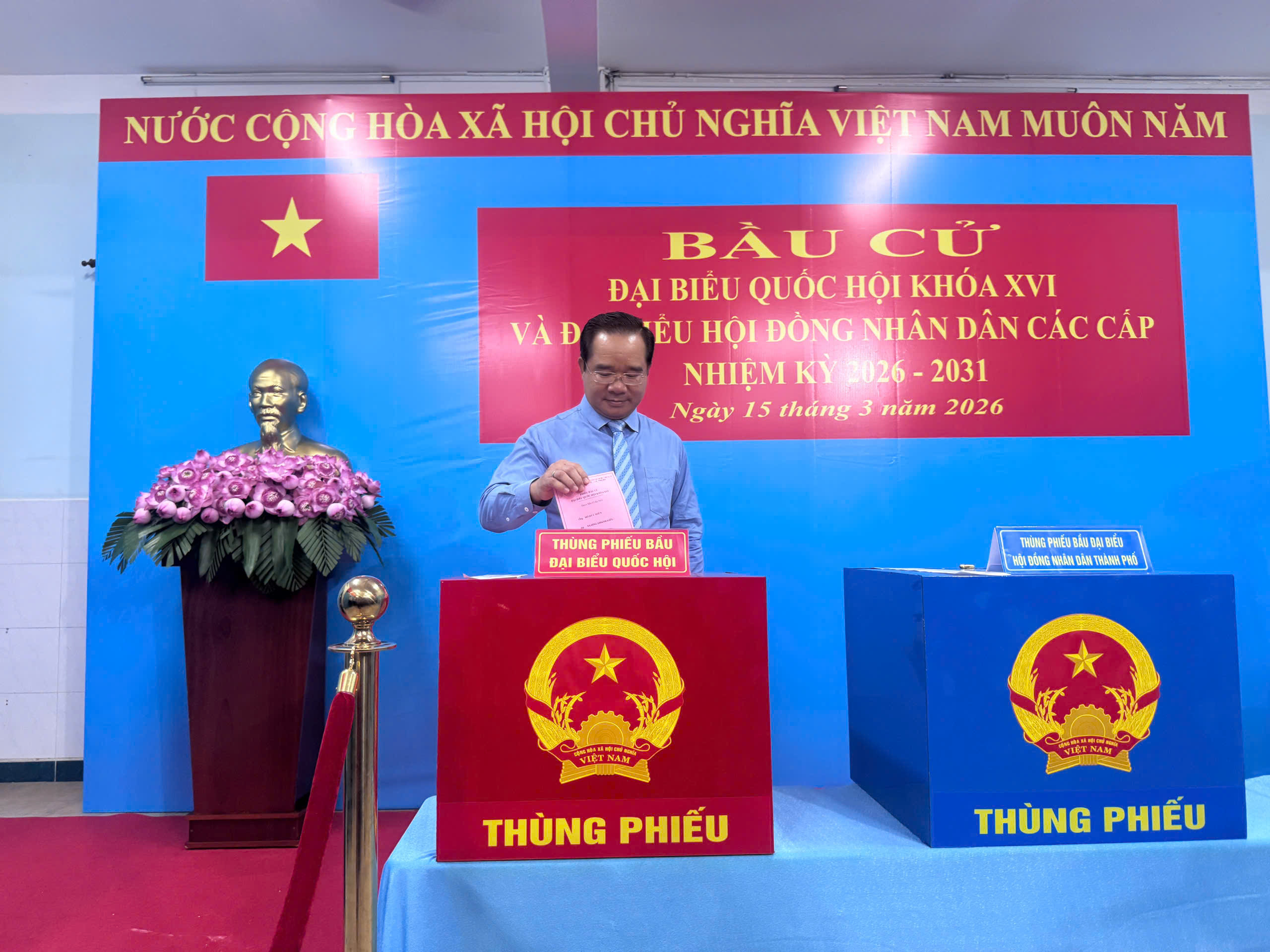 Tỉ lệ cử tri đi bỏ phiếu của TP Hồ Chí Minh đạt hơn 96,6