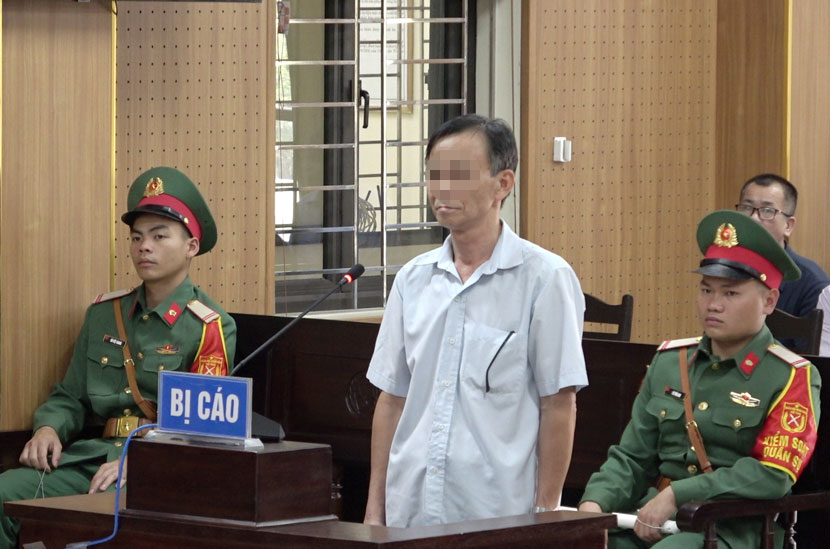 Xét xử cựu quân nhân đào ngũ rồi làm giả giấy tờ xuất ngũ