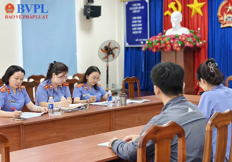 Vận động người dân hoàn trả 272 triệu đồng cho ngân sách nhà nước