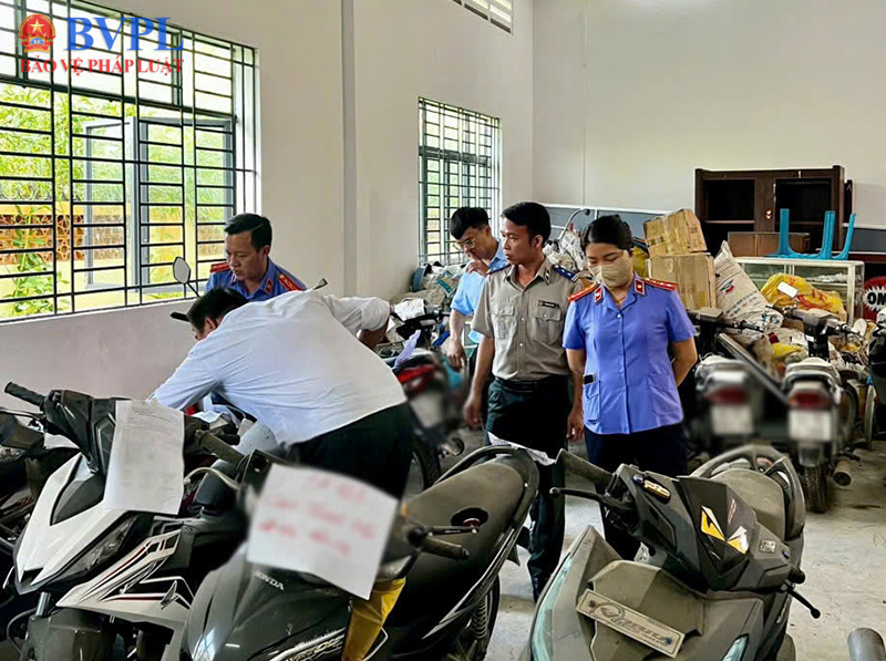 VKSND TP Cần Thơ kiểm sát quản lý vật chứng trong thi hành án dân sự