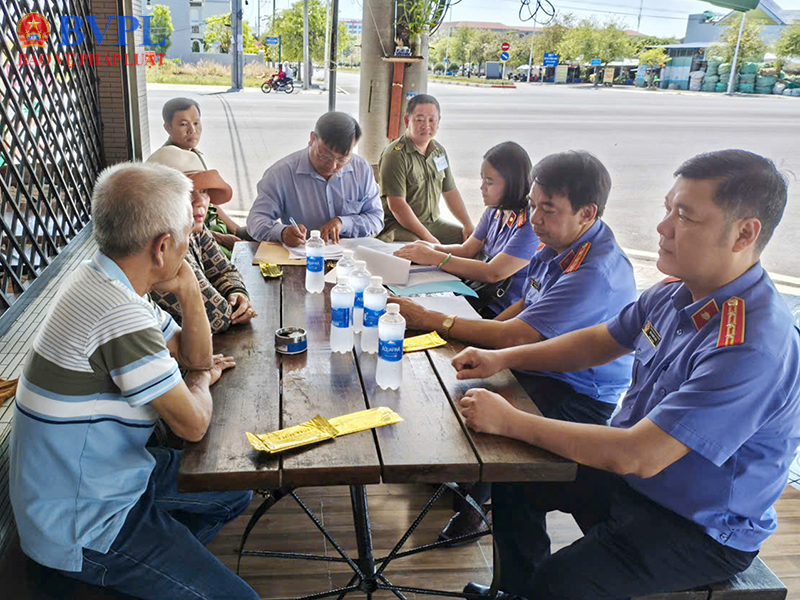 Phối hợp xử lý công trình lấn chiếm đất công