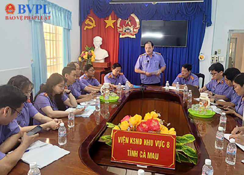 VKSND tỉnh Cà Mau kiểm tra chuyên đề tại VKSND Khu vực 8