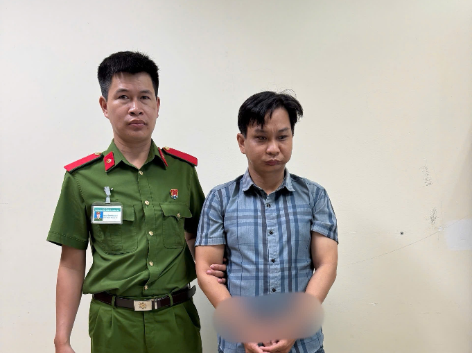 Bắt giữ đối tượng sử dụng giấy tờ giả lừa đảo chiếm đoạt gần 3 tỉ đồng