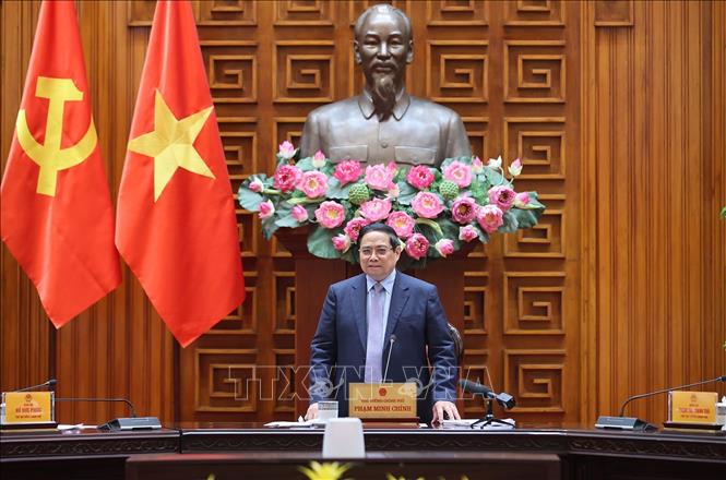 Thủ tướng Đáp ứng đủ nhu cầu năng lượng, xăng dầu cho sản xuất, kinh doanh và tiêu dùng