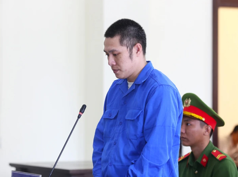 Ghen tuông sát hại vợ, lãnh án 10 năm tù