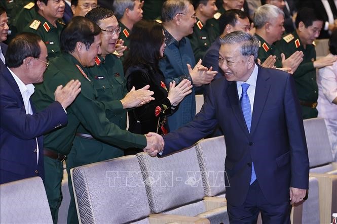 Tổng Bí thư và Chủ tịch Quốc hội dự chương trình nghệ thuật Thanh âm dưới ánh mặt trời