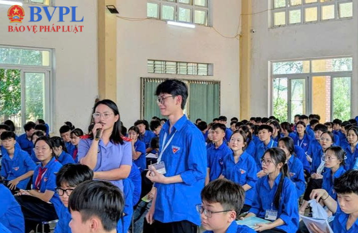 Lồng ghép tuyên truyền Nghị quyết 205 đến trường học