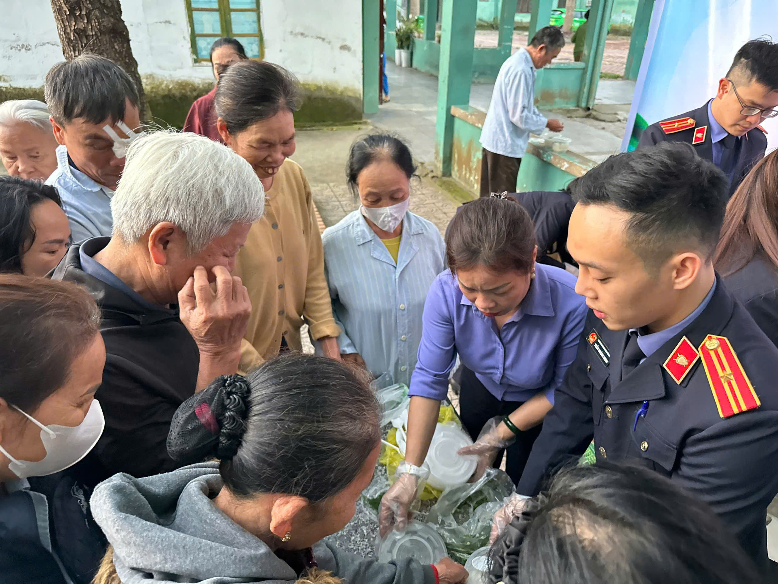 Chi đoàn VKSND khu vực 2, tỉnh Nghệ An tổ chức chuỗi hoạt động hưởng ứng 95 năm ngày thành lập đoàn