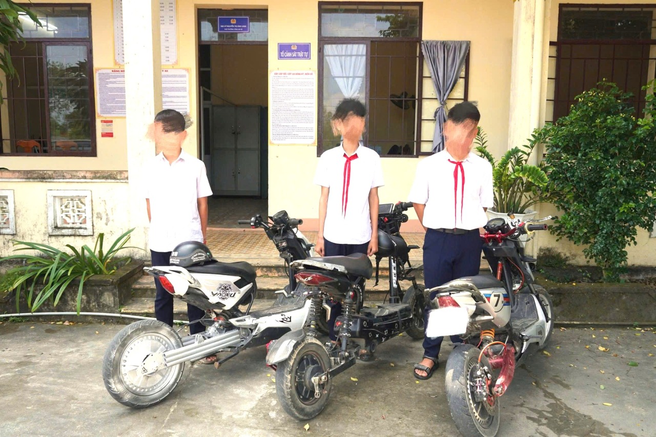 Kiểm tra, xử lý tình trạng học sinh độ xe đạp điện