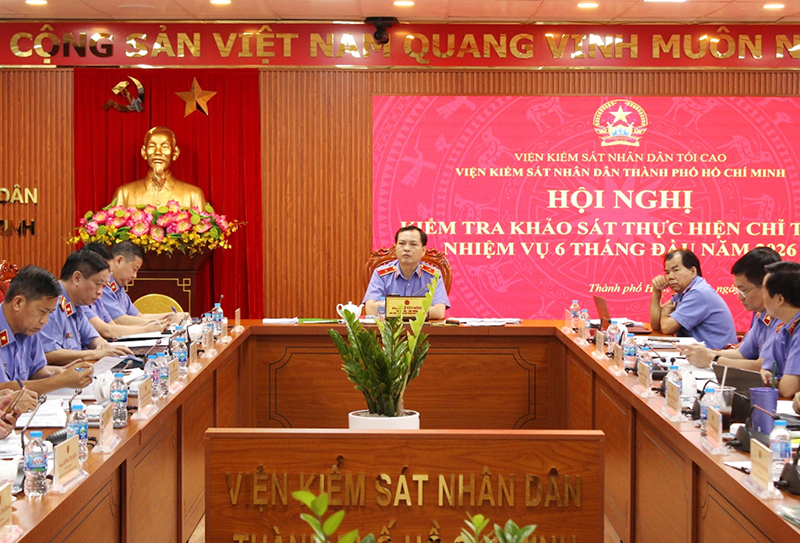 VKSND TP Hồ Chí Minh kiểm tra tiến độ thực hiện nhiệm vụ 6 tháng đầu năm