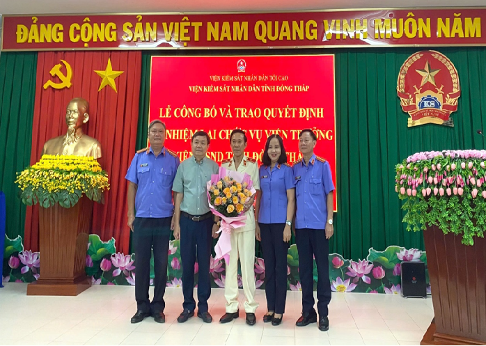 Người “giữ lửa công lý” trên Đất Sen Hồng